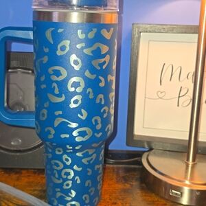 40oz Slate Blue & Brushed Silver Hot/Cold Cup